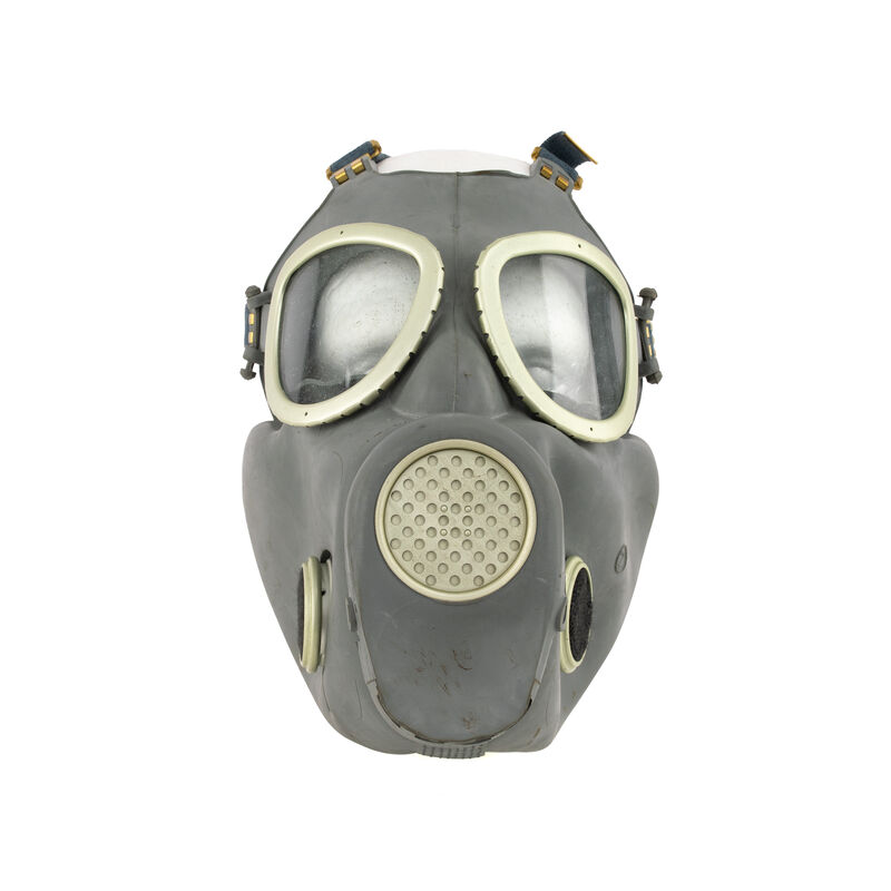 Polish Gas Mask w/Bag & Filter | Like New - Large, , large image number 0